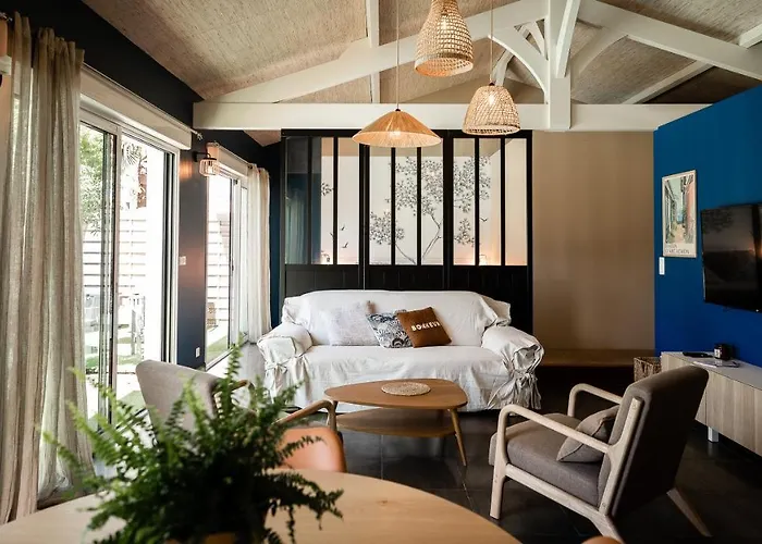 Eden Bleu - Piscine Et Jacuzzi Prive - Classe 4 Etoiles Biscarrosse