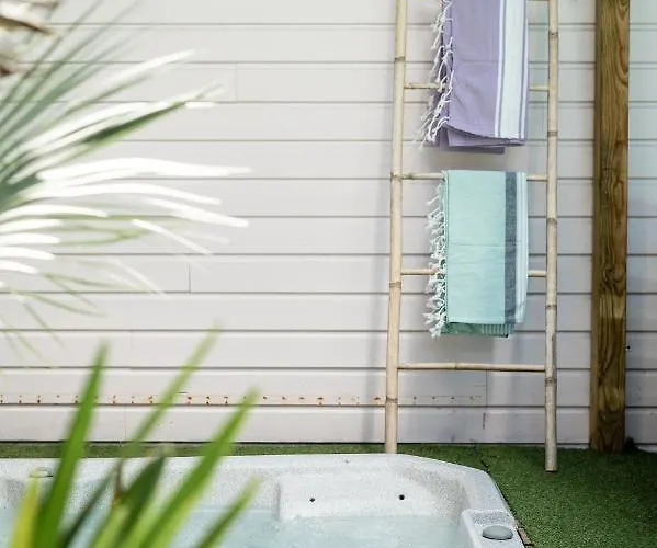 Eden Bleu - Piscine Et Jacuzzi Prive - Classe 4 Etoiles *